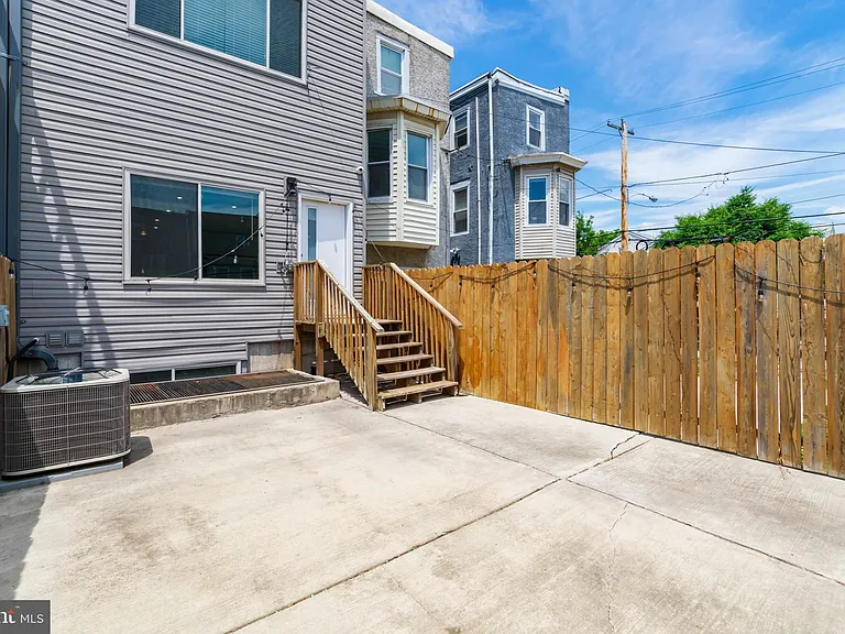 1755 N Marshall St #1 — Photo 2