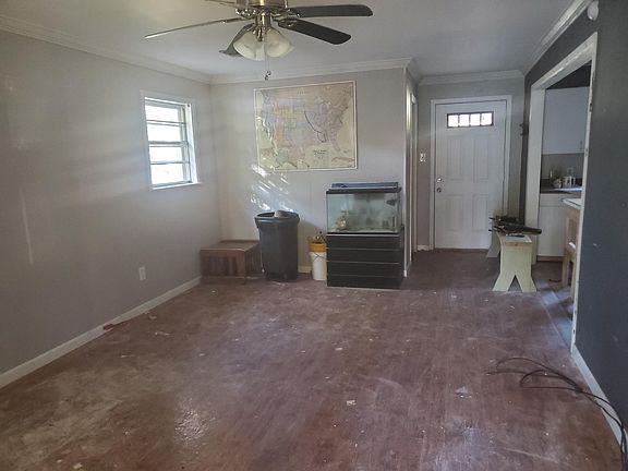 2nd image of 880 Bryant St