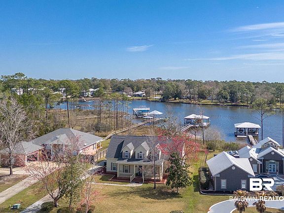 5th image of 8915 Bay Point Dr