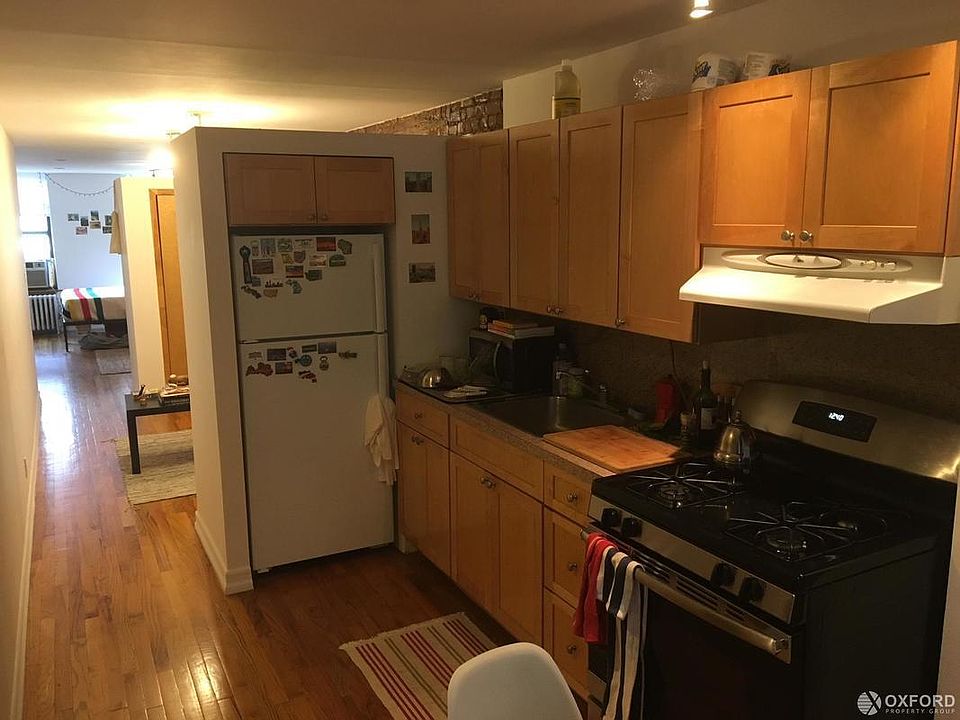 1st image of 286 E 10th St APT 4E