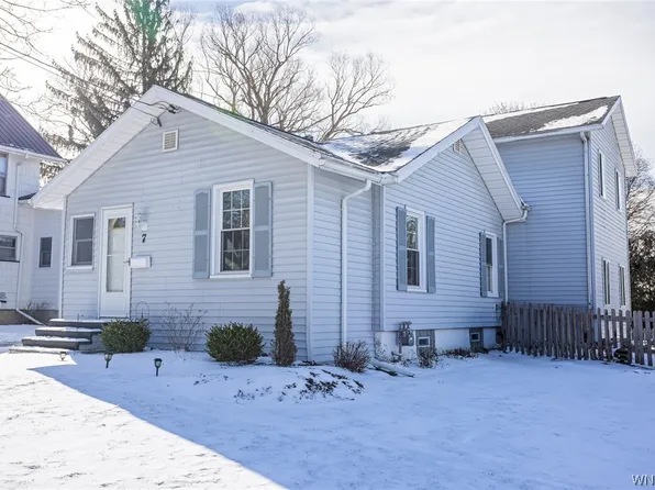 7 Genesee St, Batavia, NY 14020