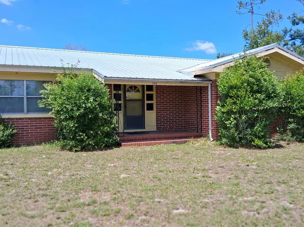507 Plantation Rd, Perry, FL 32348