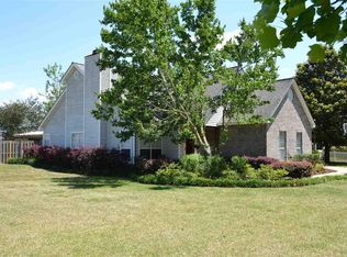 14600 Oak Hill Dr, Foley, AL 36535