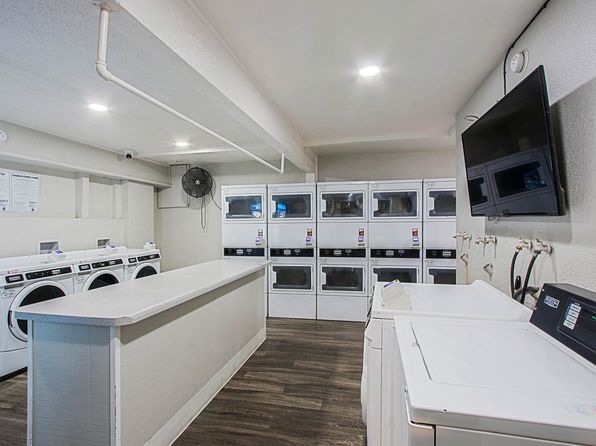 1105 E Ponderosa Pkwy #2-215