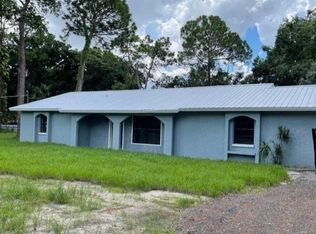 9516 W Hamilton Ave, Tampa, FL 33615