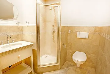 Rented by Makover Group Inc