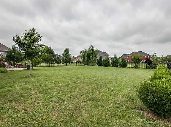 5th image of 5340 Saint Ives Dr