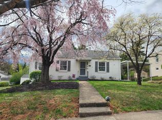 1831 Fareham Rd SW, Roanoke, VA 24015