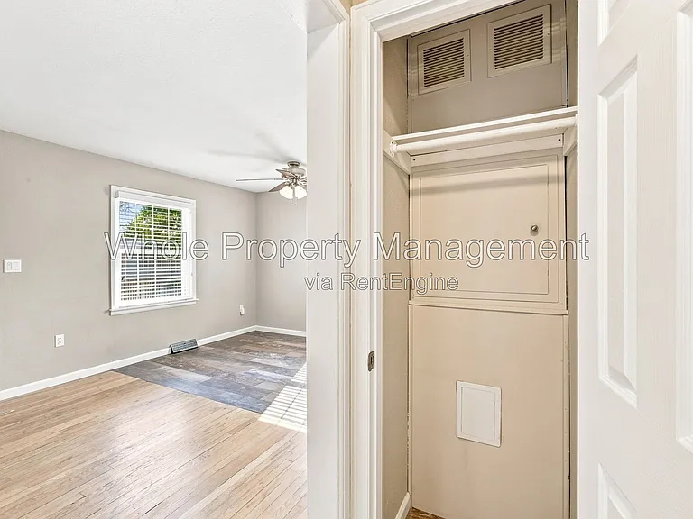 1770 W Beekman Pl — Photo 20