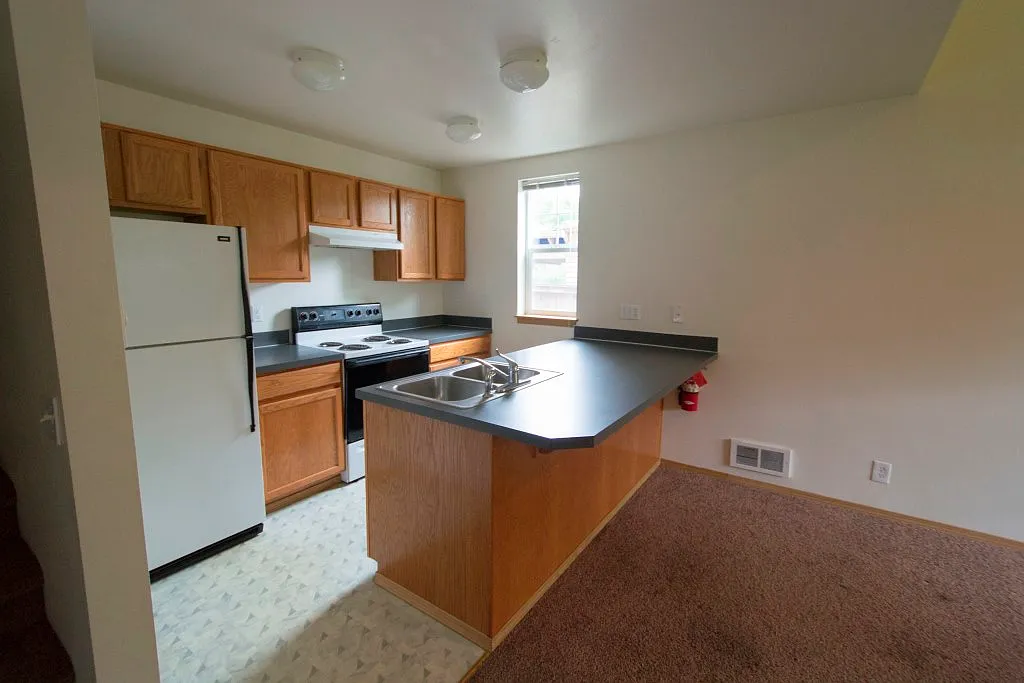 Building Photo - 1468 Orchard Aly
