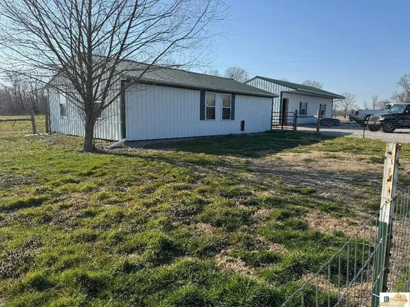 1263 Hiseville Center Rd, Center, KY 42214