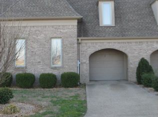 115 Manor Ave APT B, Bardstown, KY 40004