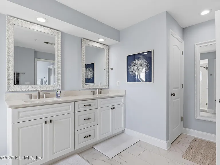 400 E Bay St #1706 — Photo 30