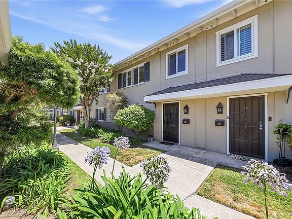 4th image of 1741 Tustin Ave Unit 12C