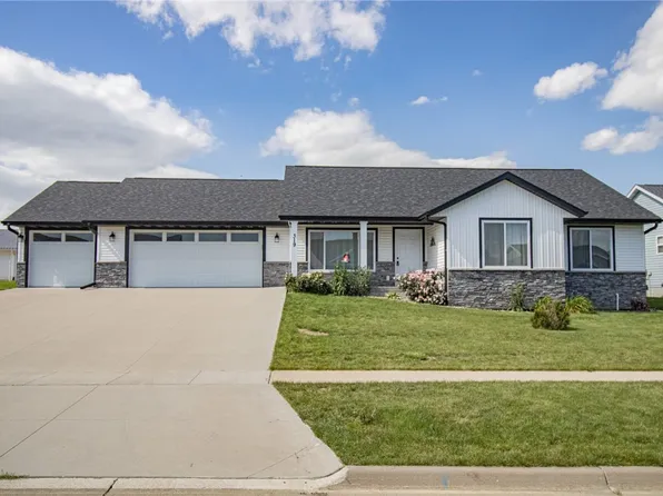 319 Grant Avenue Cir, Lisbon, IA 52253
