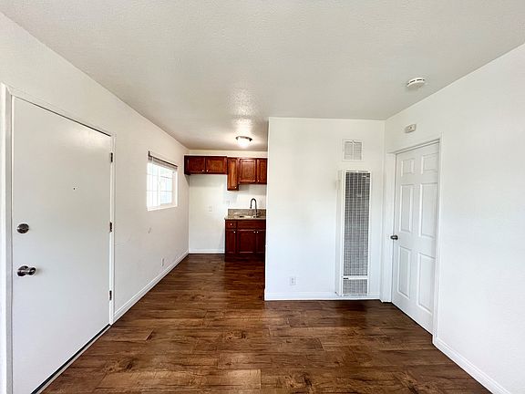 5th image of 7642 Comstock Ave APT D