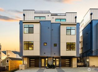 3833 59th Ave SW, Seattle, WA 98116