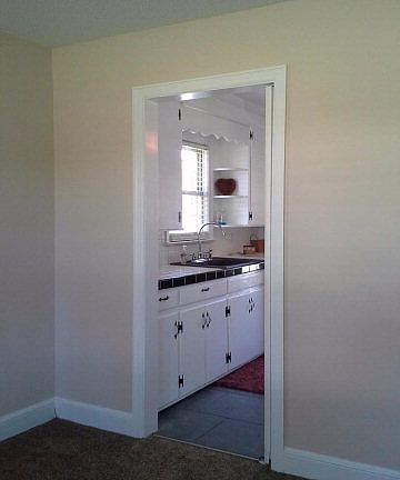 5th image of 700 Carolina St