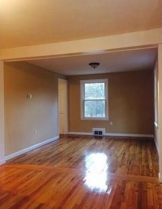 2nd image of 37 Woodland Dr