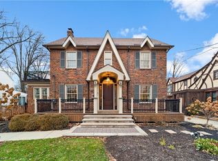 27030 Bruce Rd, Bay Village, OH 44140