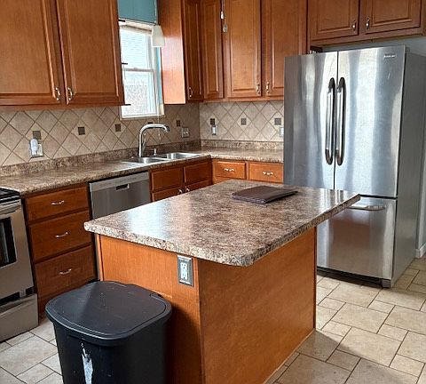 4th image of 4428 S 38th St