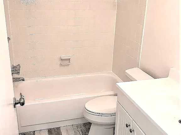 2nd image of 4400 1st St N Unit 207