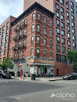 Rented by Alpha Properties NYC I LLC | media 2