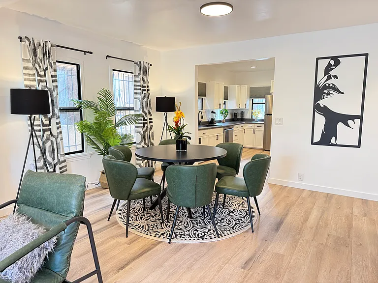 1235 S Longwood Ave #1235 — Photo 5