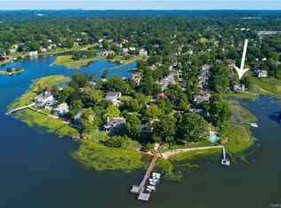 20 Meadow Marsh Ln #A, Old Greenwich, CT 06870