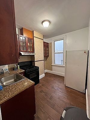 3rd image of 31-52 45th St #2F