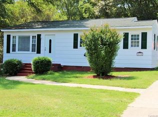 2735 Springbrook Cir, Gastonia, NC 28052