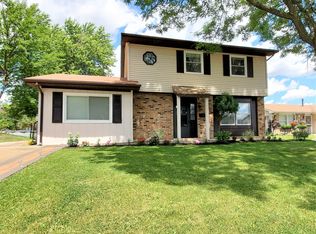 20 W Nevada Ave, Glendale Heights, IL 60139