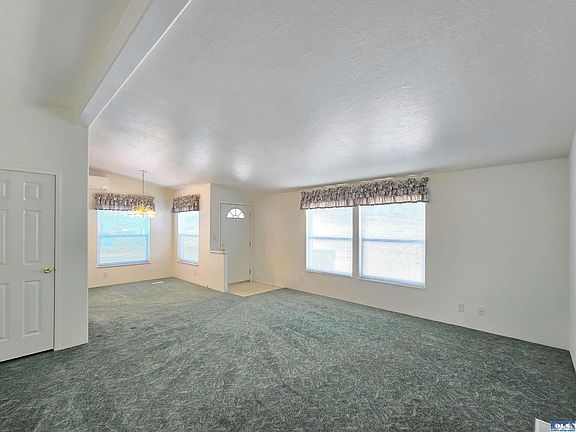 4th image of 615 N 7th Ave
