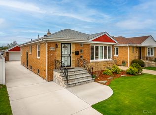 4928 N Sayre Ave, Chicago, IL 60656