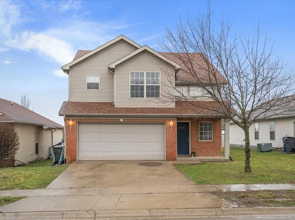 2765 Red Clover Ln, Lexington, KY 40511