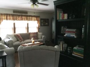 14 Rosewood Dr, Gardner, MA 01440