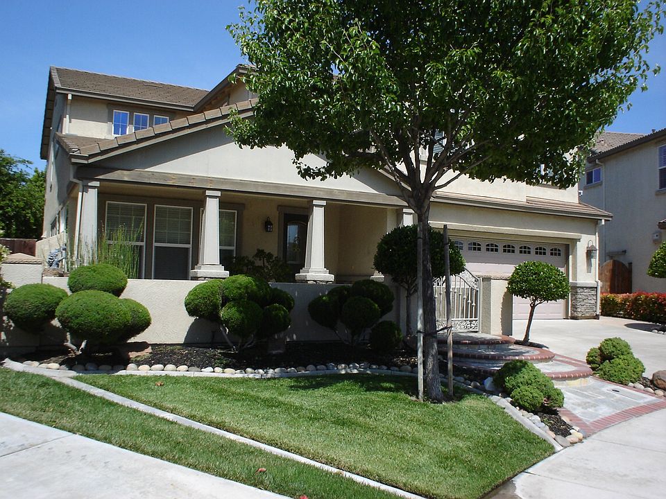 1st image of 5945 Silver Oak Cir