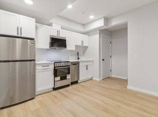 21003 25th Ave NW #BASEMENT, Edmonton, AB T6M2M7