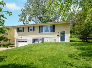 537 Brumfield Rd, Lancaster, OH 43130