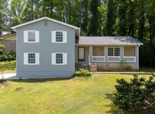 584 S Rays Rd, Stone Mountain, GA 30083