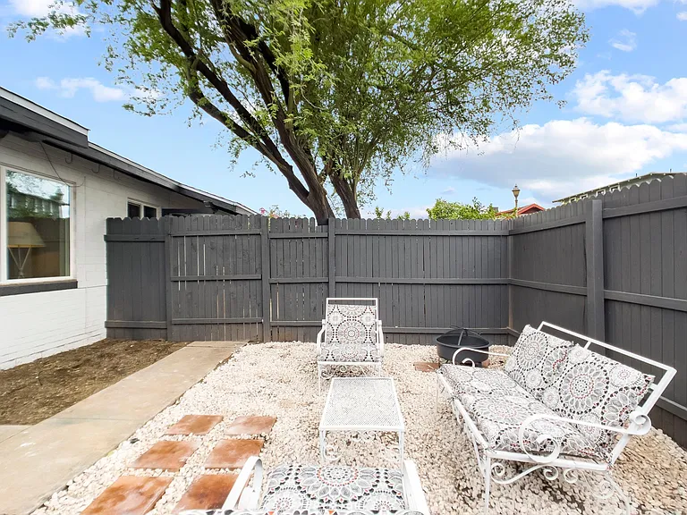 508 E Willetta St #2 — Photo 38