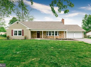 58 Courtland Ln, Willingboro, NJ 08046
