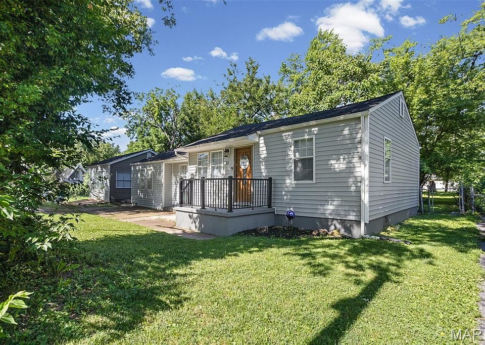 1st image of 31 Judith Ln
