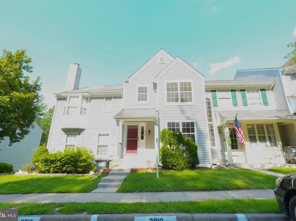 3910 Marquis Pl, Woodbridge, VA 22192