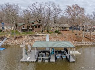 25631 S 625 Rd, Grove, OK 74344
