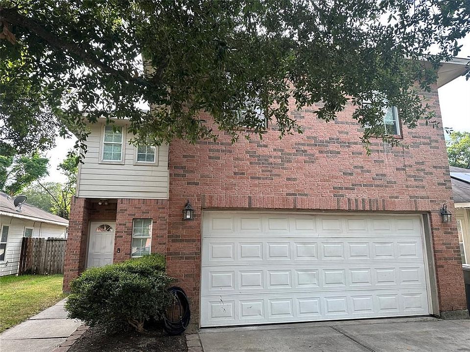 1st image of 12027 Privada Saratoga Ave