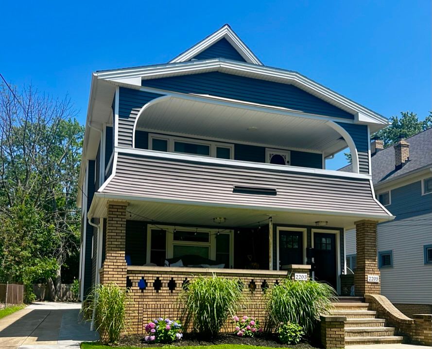 1st image of 2205 Eldred Ave