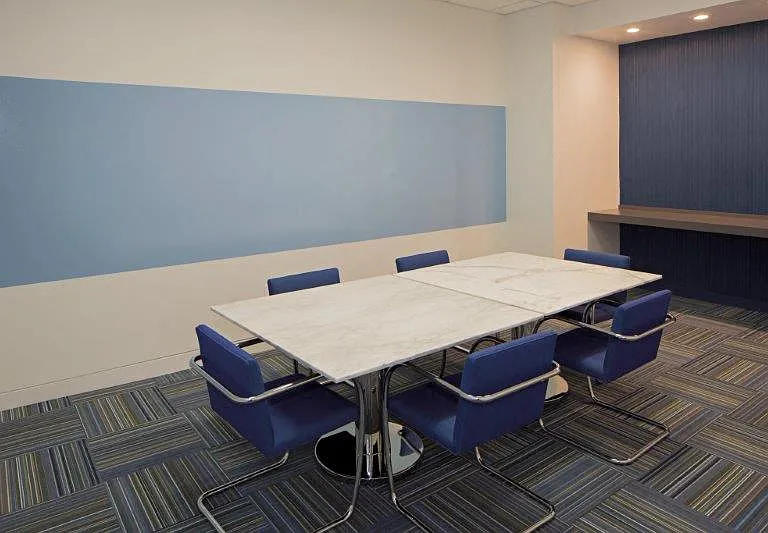 Business Center with Free WiFi, Ideal to Work From Home
