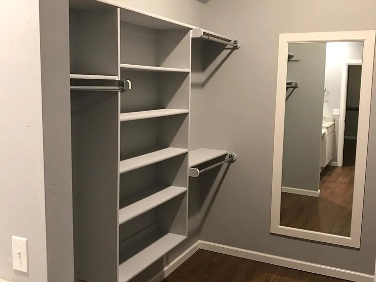 705 S Silver Leaf Dr — Photo 2