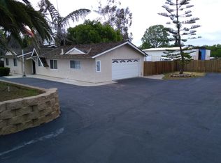 1970 Foothill Dr, Vista, CA 92084